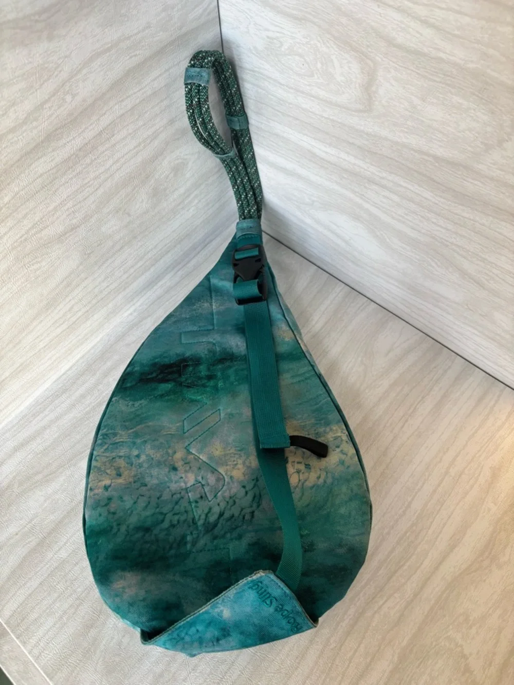 KAVU Rope Sling - Compact Lightweight Crossbody Bag - Ocean Storm - Picture 13 of 13